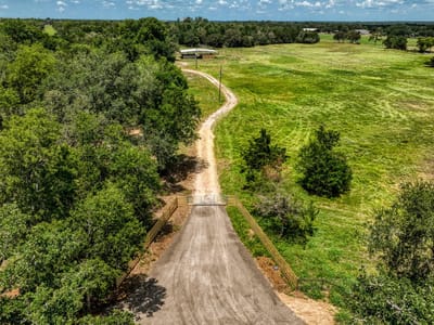 Living area at 1922 County Road 324 - In Hoc Signo Vinces Subdivision, Caldwell, TX