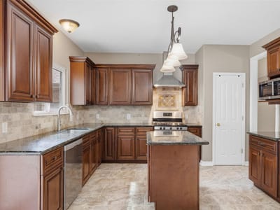 Property photo 3 at 1928 Barnett DR - 4 bed 3 bath home