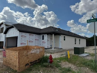 Property photo 4 at 193 Montoro ST - 3 bed 2 bath home