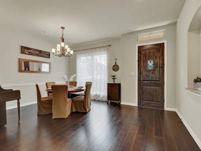 Property photo 2 at 1937 Hunters Cv - 4 bed 3 bath home