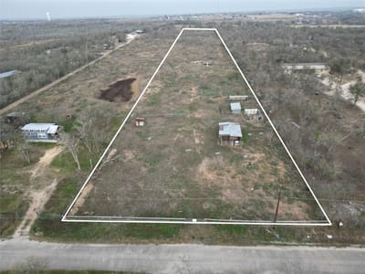 Living area at 194 A McDowell Rd - The Ranch, Del Valle, TX