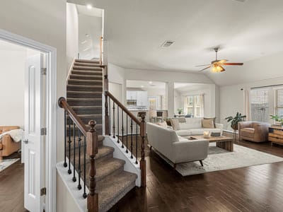 Kitchen at 194 Sugar CRK - 3 bed 3 bath home