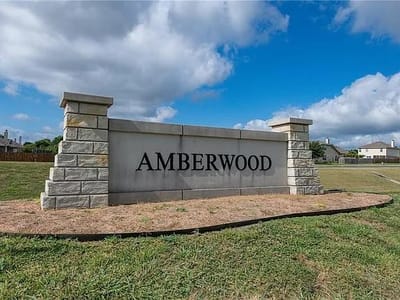 Property photo 2 at 1941 Amberwood LOOP - 3 bed 2 bath home