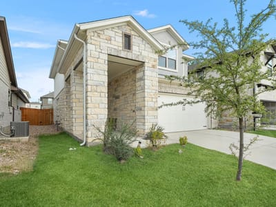 Kitchen at 195 White Horses DR - 3 bed 2 bath home