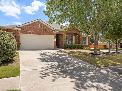 Property photo 2 at 19501 Sangremon WAY - 3 bed 2 bath home