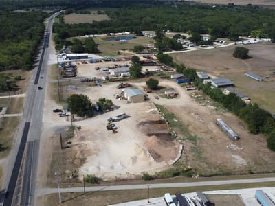 Property photo 4 at 1951 South Magnolia - NA, Luling, TX