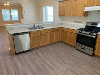 Property photo 5 at 198 Hogan - 3 bed 2 bath home