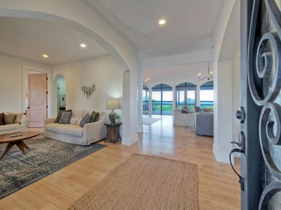 Primary bedroom at 198 Rolling Oak Dr - 6 bed 3 bath home