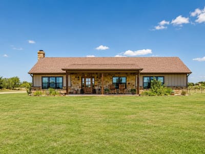 Property photo 3 at 19892 Vilas RD - 3 bed 3 bath home