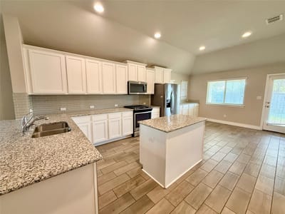 Property photo 5 at 199 Tailwind DR - 3 bed 2 bath home