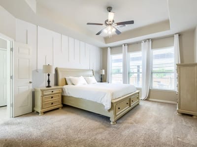 Property photo 5 at 19908 Sparhawk TER - 5 bed 4 bath home