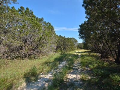Living area at 2  CR 2268 Rd - Lampasas, TX