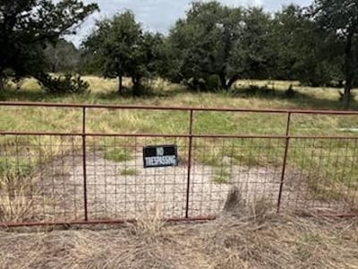 Property photo 2 at 2 Pecan 2 RD - none, Florence, TX