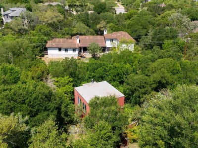 Photo 3 of 11 at 20 N Peak RD - Westlake Hills, West Lake Hills, TX