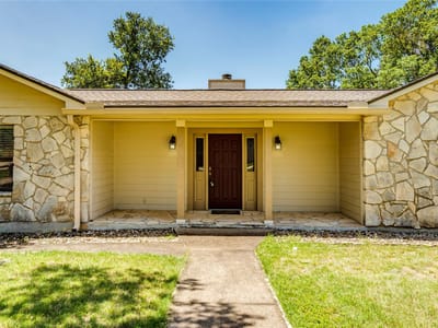 Property photo 5 at 20 Saddle Rock RDG - 3 bed 2 bath home