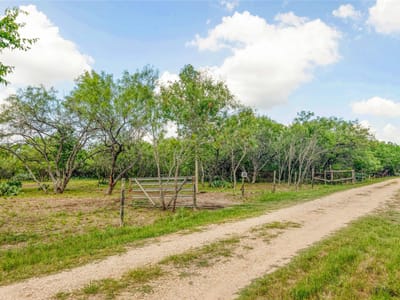 Property photo 3 at 200 Armstrong Rd - (4140)RURAL FM 20 W-CALLIHAN RD-WESTWOOD RD AREA, Lockhart, TX
