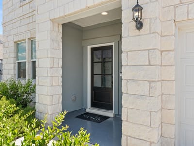 Living area at 200 Caisson TRL - 4 bed 2 bath home