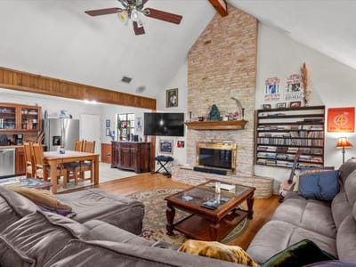 Primary bedroom at 200 Little Barton DR - 3 bed 2 bath home