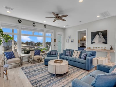 Living area at 200 Marina Bluff - 3 bed 4 bath home