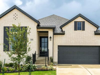 Living area at 200 Montecido DR - 4 bed 3 bath home