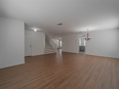 Living area at 2000 Elk Ridge CV - 4 bed 2 bath home