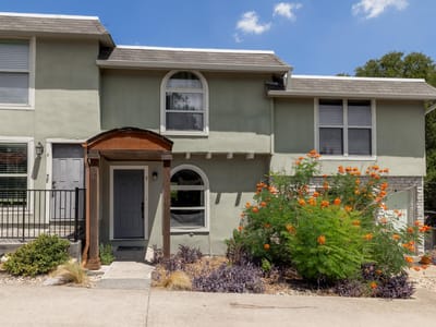 Property photo 3 at 2000 Lightsey RD Unit #5 - 2 bed 1 bath home