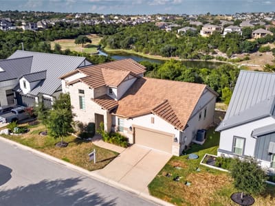 Property photo 4 at 2000 Mazarro DR - 3 bed 3 bath home