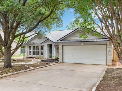 Living area at 2002 Brook HOLW - 3 bed 2 bath home