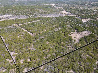 Bathroom at 2005 Park Rd - Smith Ranch, Lampasas, TX