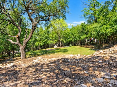 Photo 3 - 2006 Casa Grande DR Photo 3 of 11 at 2006 Casa Grande DR - Austin Lake Estates, Austin, TX