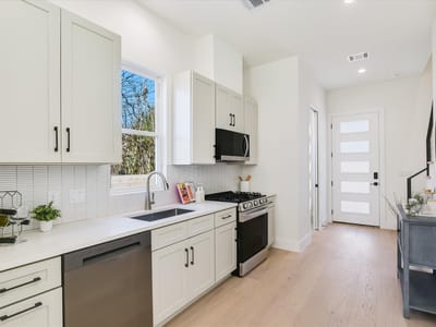 Primary bedroom at 2006 Sl Davis Ave Unit #3 - 2 bed 2 bath home