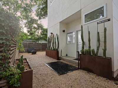 Property photo 4 at 2008 Riverview ST Unit #B - 2 bed 1 bath home