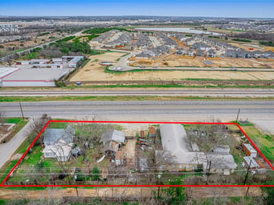 Living area at 201-205 S Highway 183 - Atkin Add, Leander, TX