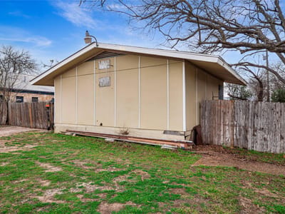 Primary bedroom at 201-205 S Highway 183 - Atkin Add, Leander, TX