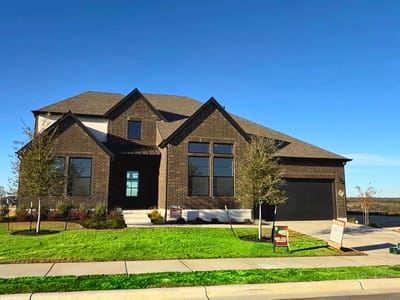 Living area at 201 Shadow DR - 5 bed 4 bath home