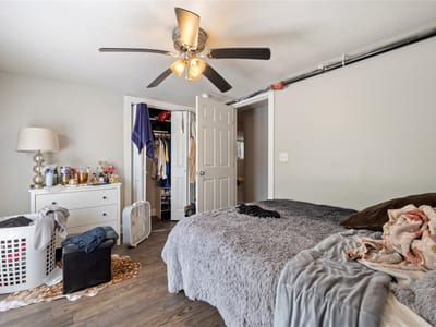 Bathroom at 201 West 31st ST Unit #E - 2 bed 1 bath home