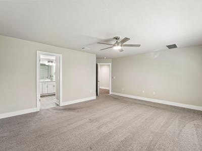 Property photo 5 at 20102 Lee LN - 4 bed 2 bath home