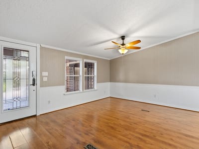 Property photo 5 at 2011 County Road 118 - 3 bed 2 bath home