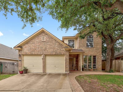 Living area at 2014 Clegg DR - 4 bed 2 bath home
