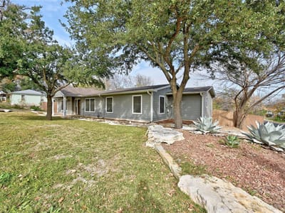 Property photo 2 at 2014 Hamilton Ave - 3 bed 3 bath home