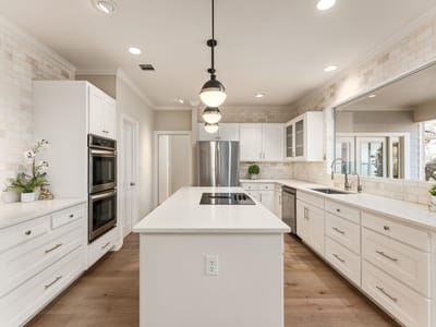 Kitchen at 2016 Lakeway BLVD - 4 bed 2 bath home