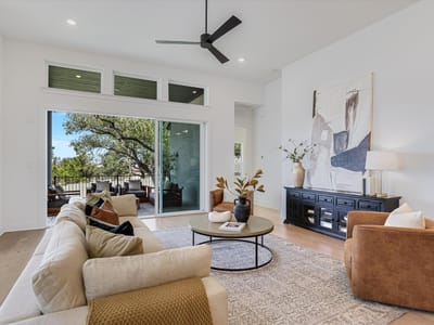 Property photo 3 at 2016 Morning Mist DR - 5 bed 4 bath home