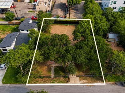 Property photo 4 at 2017 E 8th ST - Morse Fred C, Austin, TX