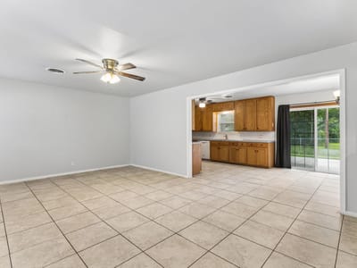 Primary bedroom at 202 E Tate ST - 3 bed 2 bath home