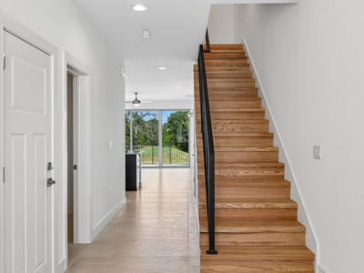 Property photo 5 at 202 Tesla CIR - 4 bed 3 bath home