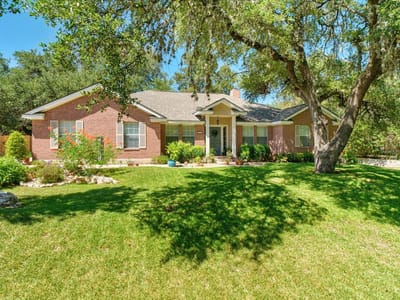 Property photo 2 at 202 Treetop WAY - 4 bed 2 bath home