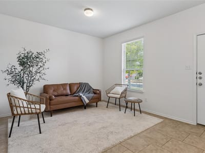 Property photo 5 at 2020 Cliffbrake WAY - 3 bed 2 bath home