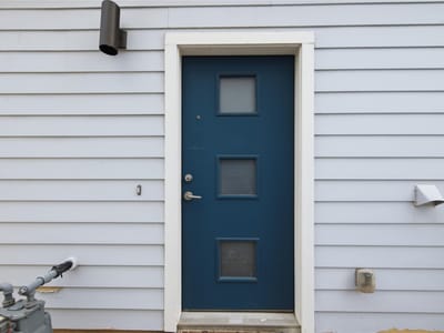 Property photo 5 at 2021 Sharper Mews LN - 2 bed 2 bath home