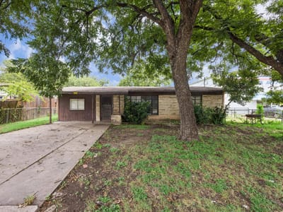 Kitchen at 2024 W Ben White BLVD - 3 bed 1 bath home
