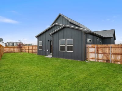 Primary bedroom at 2025 Applewood Dr - 4 bed 3 bath home